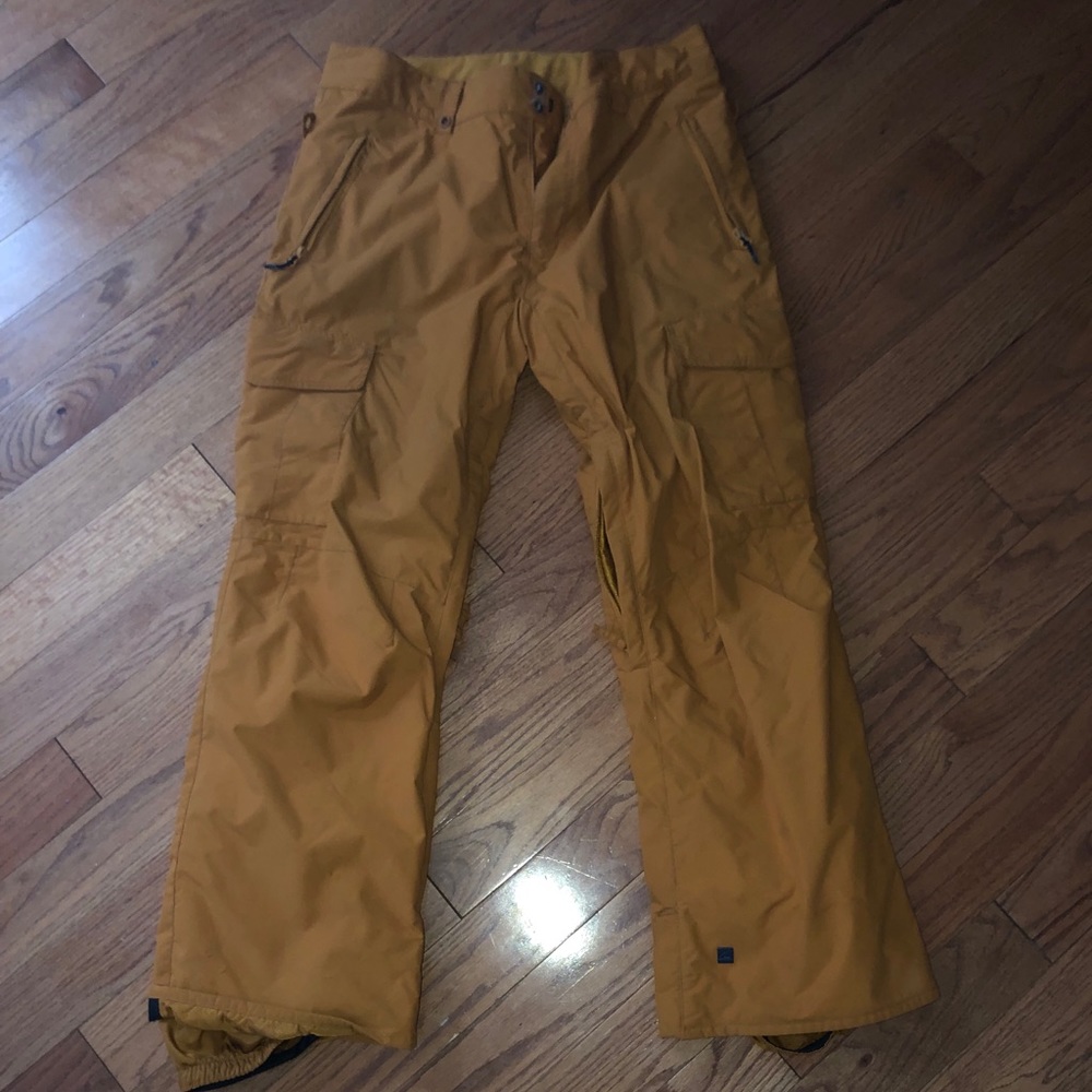 Quicksilver snow pants
